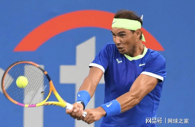 赛后社区盾焦点战，里昂遗憾出局，底气十足，年轻球员得到机会的简单介绍